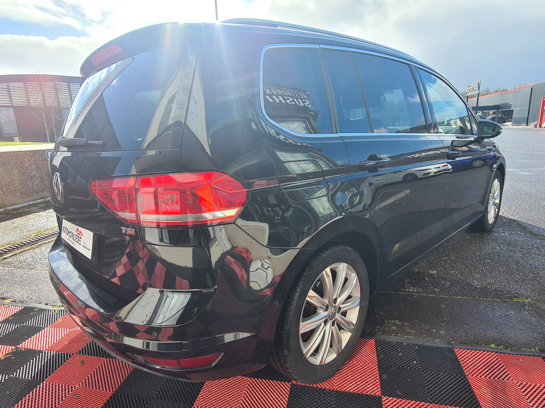 Volkswagen Touran — 5