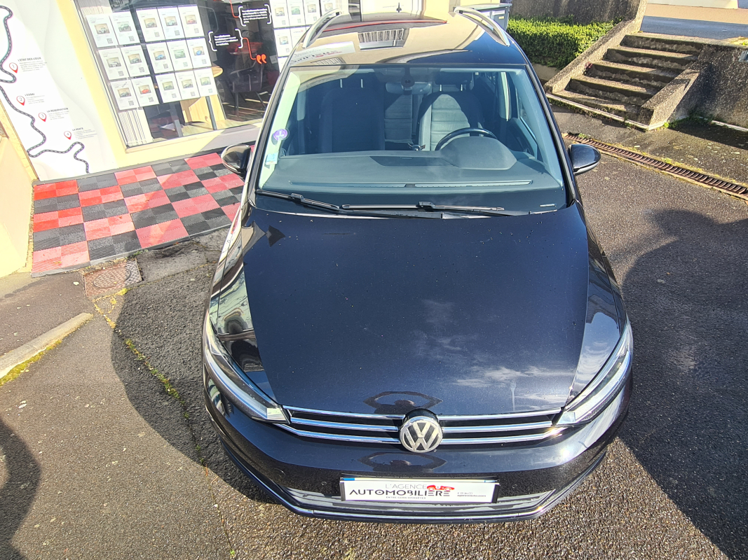 Volkswagen Touran — 35