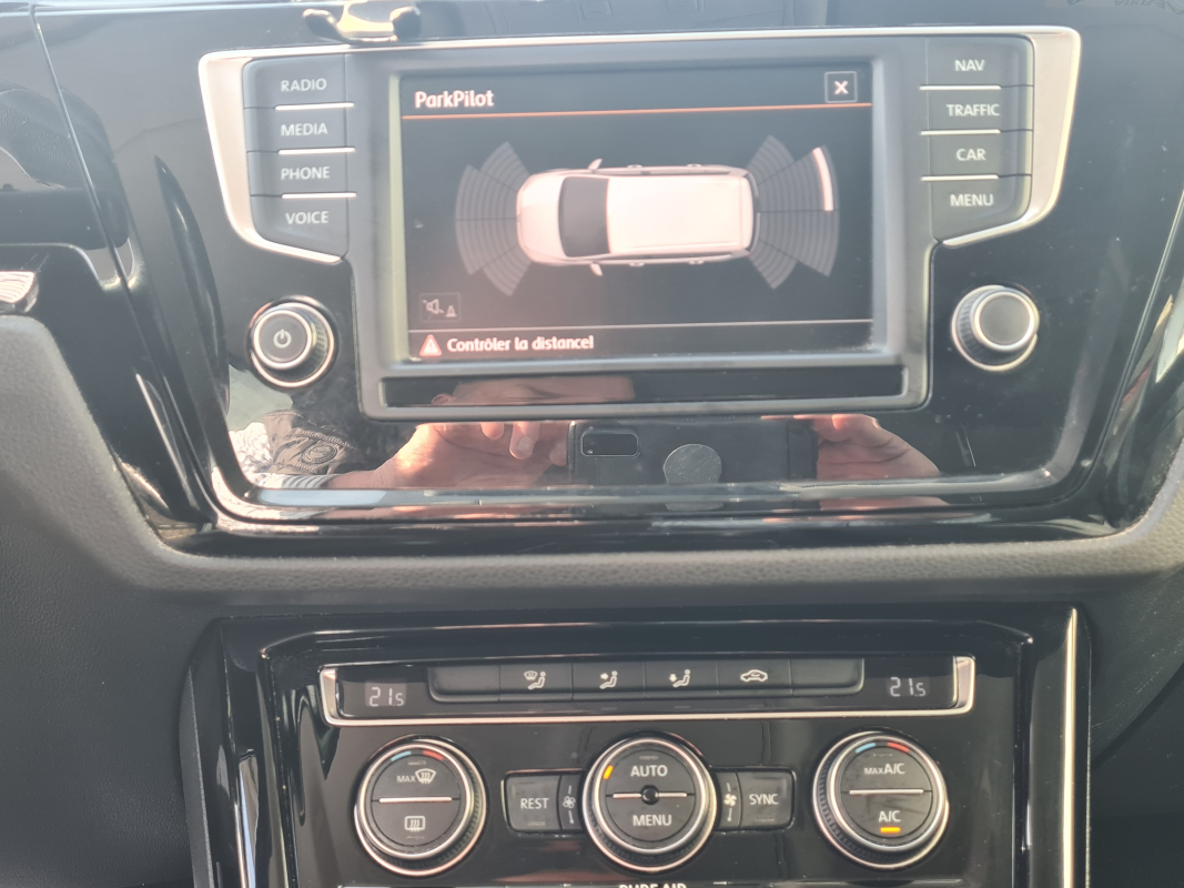 Volkswagen Touran — 22