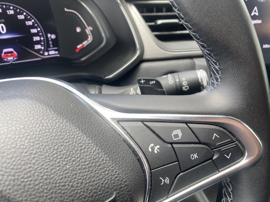 Renault Captur — 25