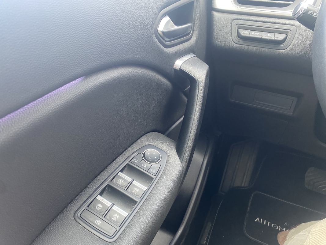 Renault Captur — 26
