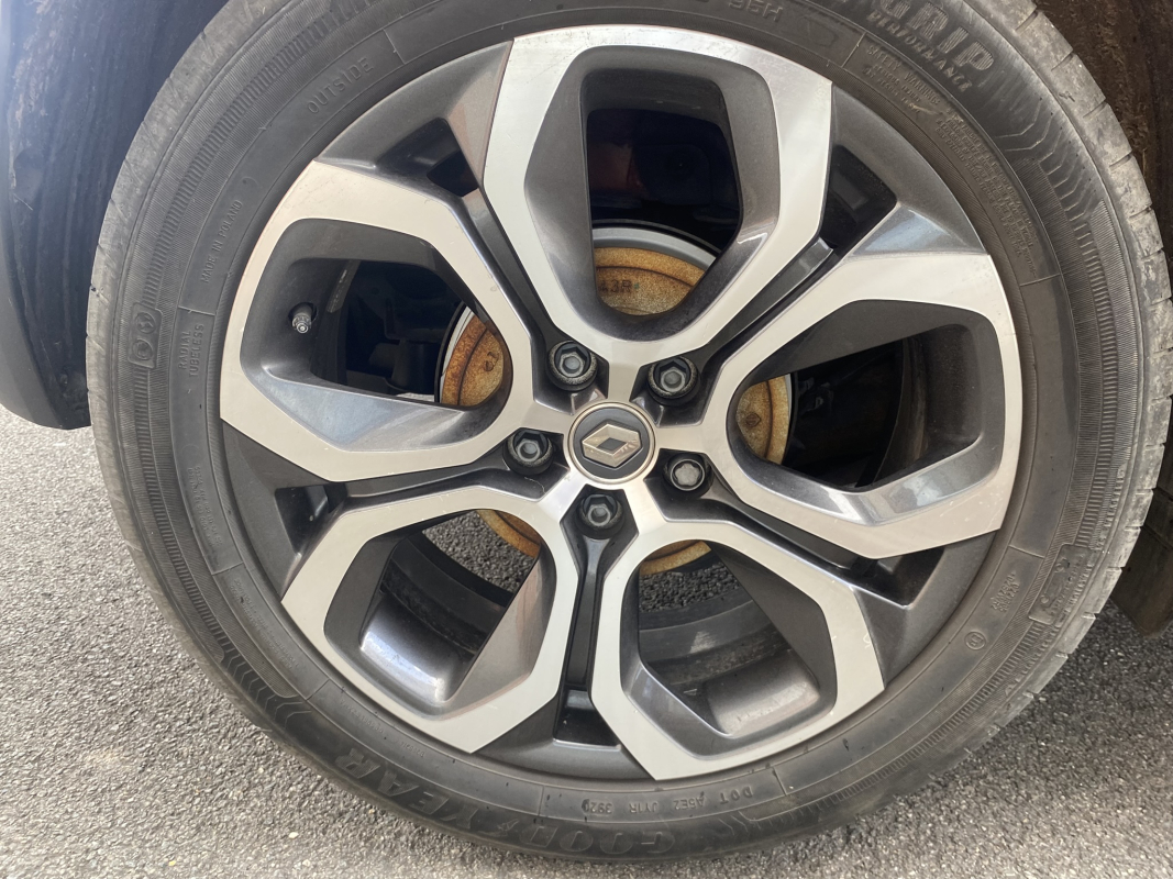 Renault Captur — 40