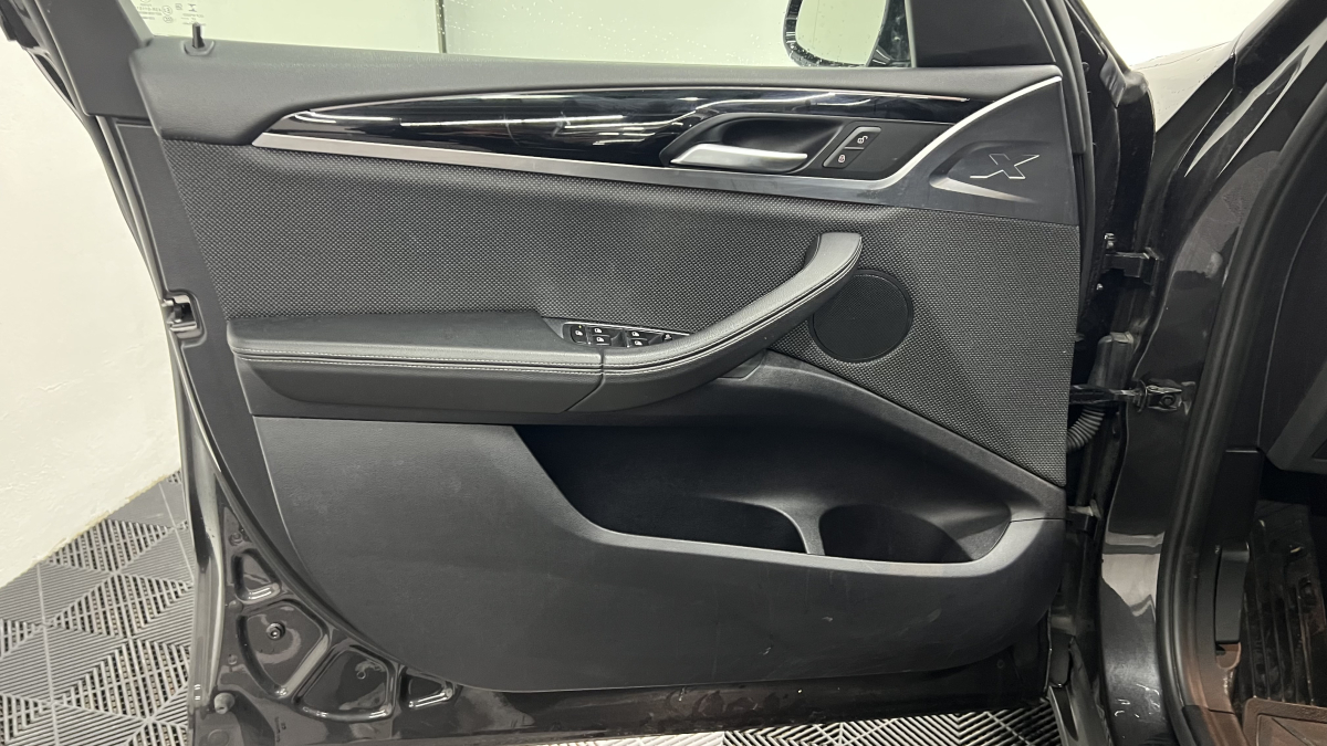 Bmw X3 — 9