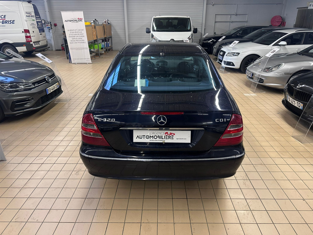 Mercedes Classe E — 10