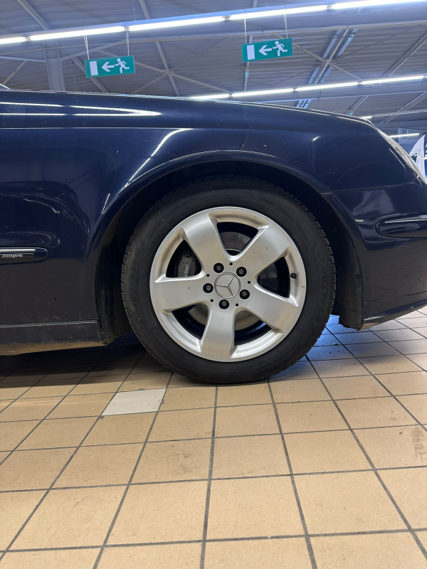 Mercedes Classe E — 33