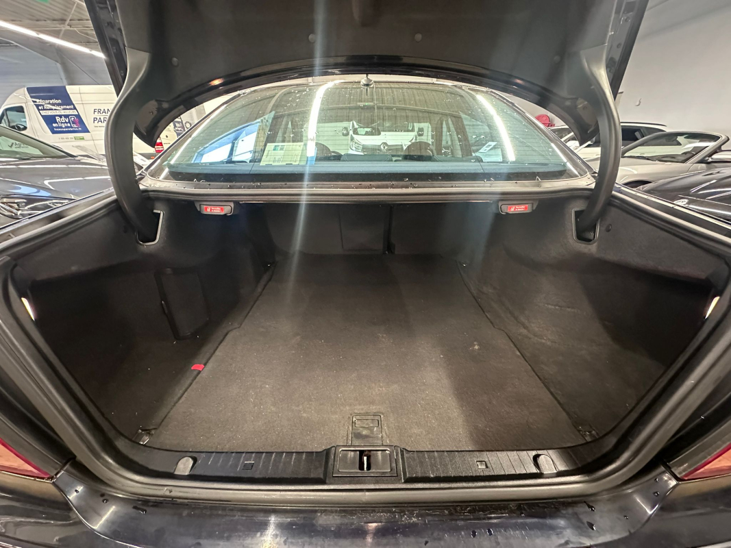 Mercedes Classe E — 12