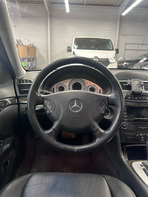 Mercedes Classe E — 15