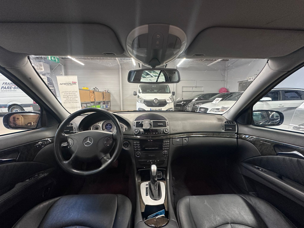 Mercedes Classe E — 13