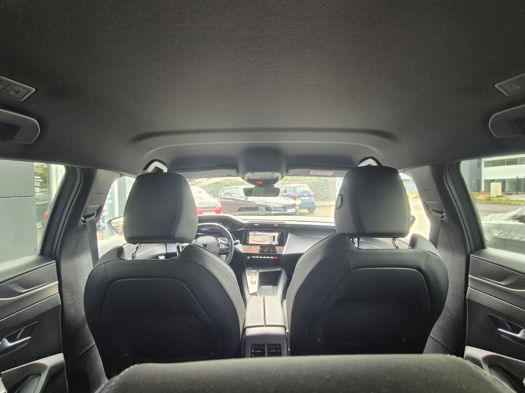 Peugeot 308 — 18