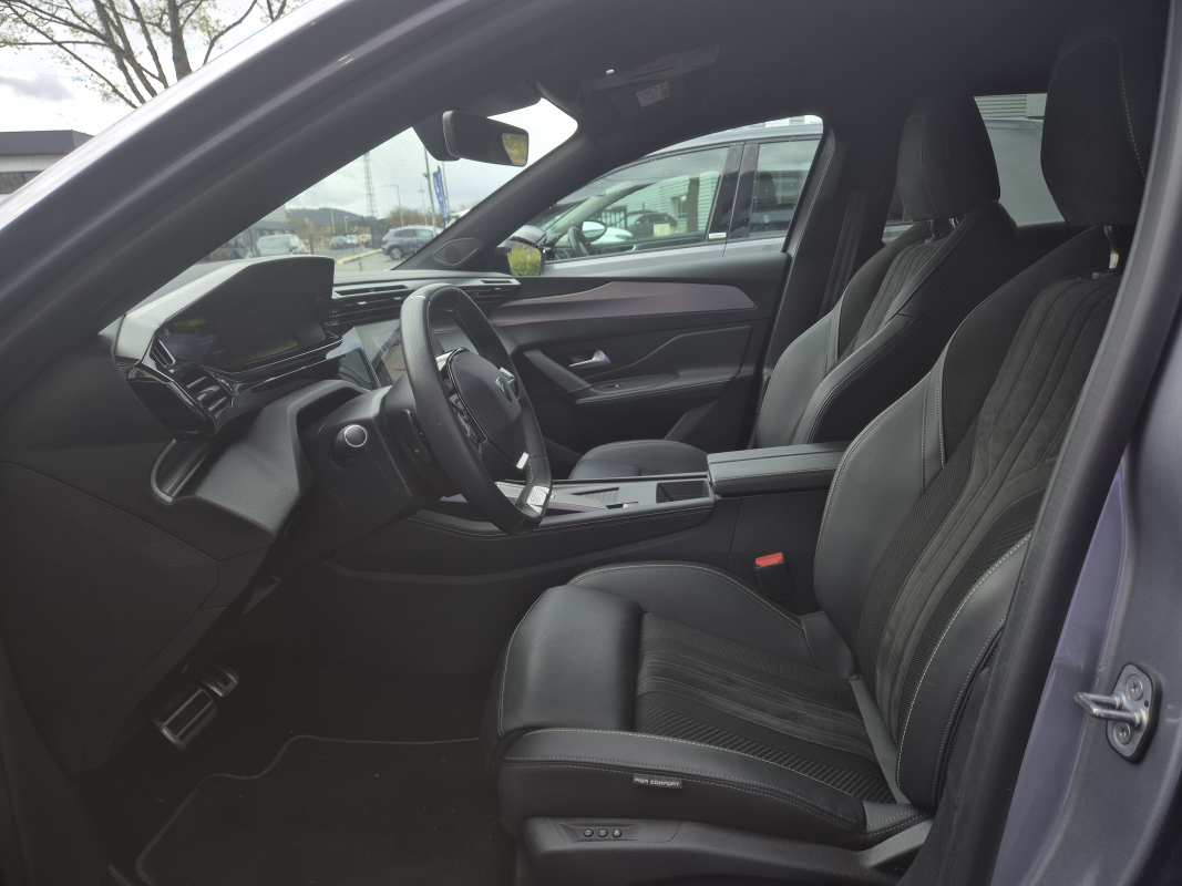 Peugeot 308 — 19