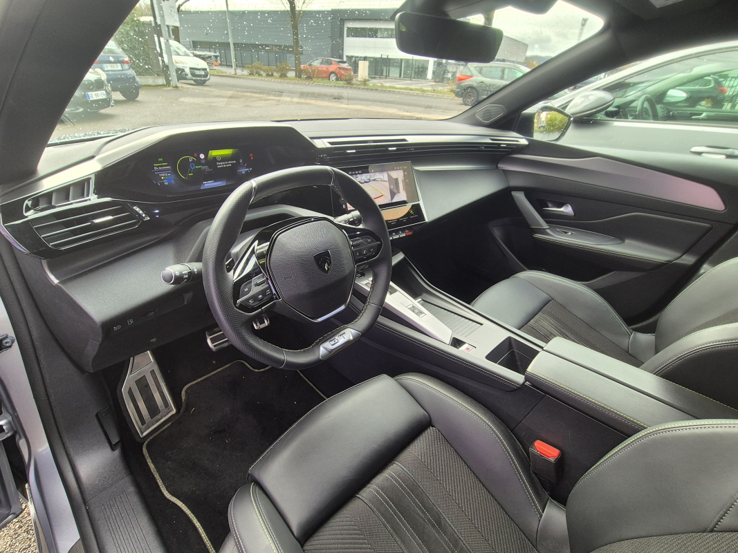 Peugeot 308 — 14