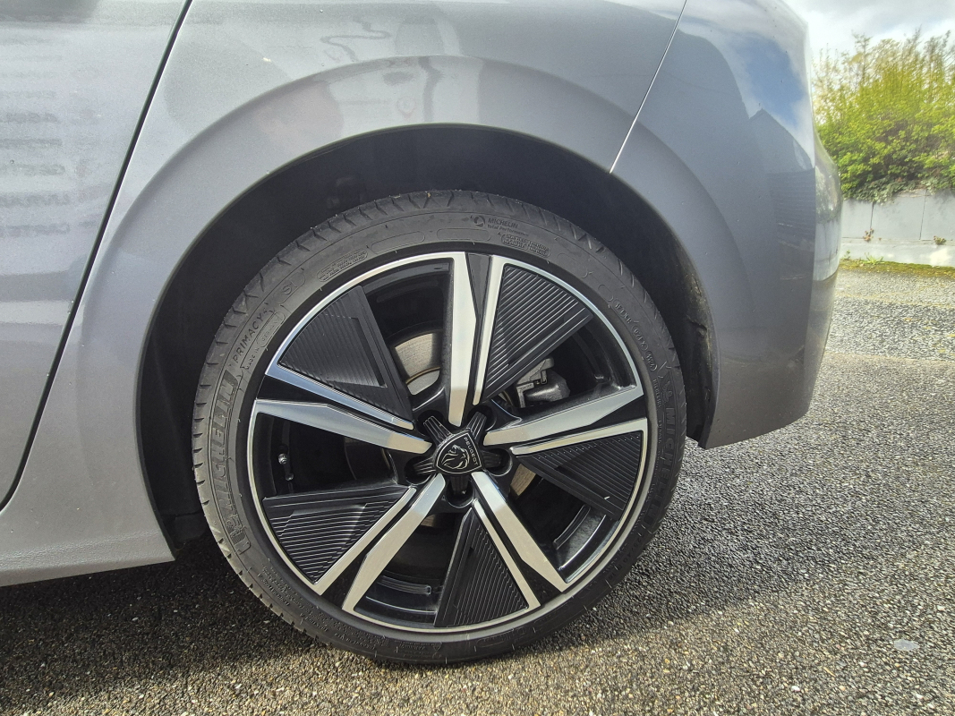 Peugeot 308 — 27
