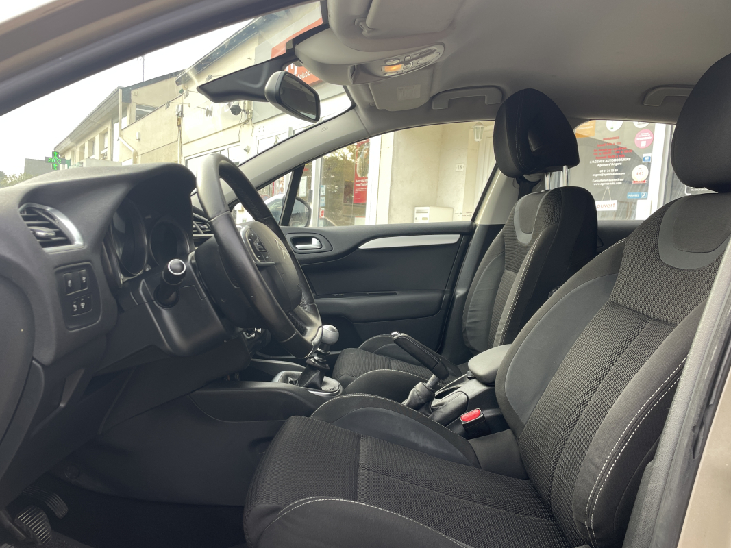 Citroen C4 — 10