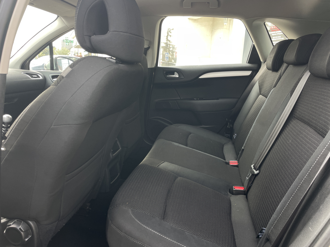 Citroen C4 — 12