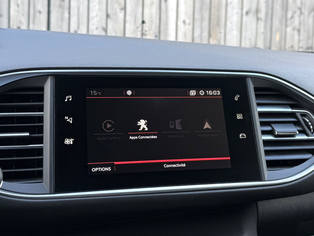 Peugeot 308 — 11