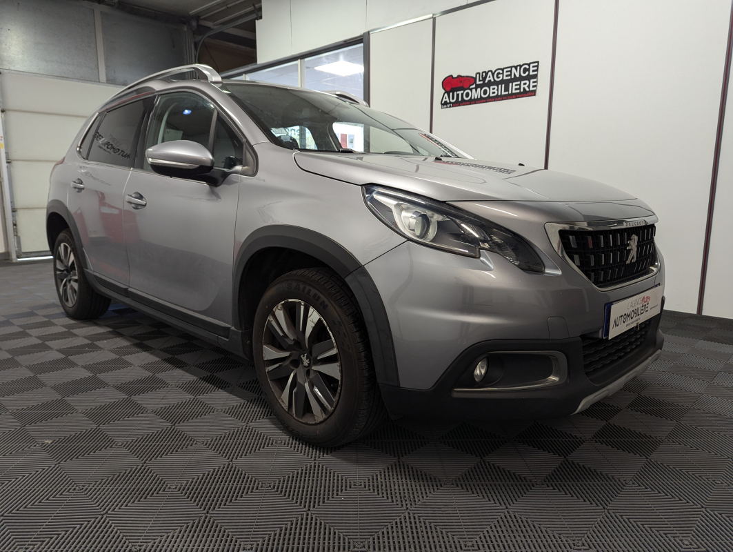 Peugeot 2008 — 4