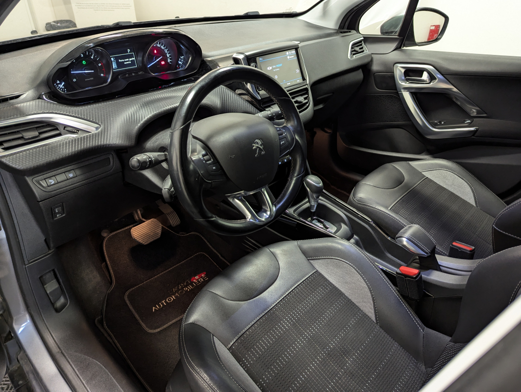 Peugeot 2008 — 7