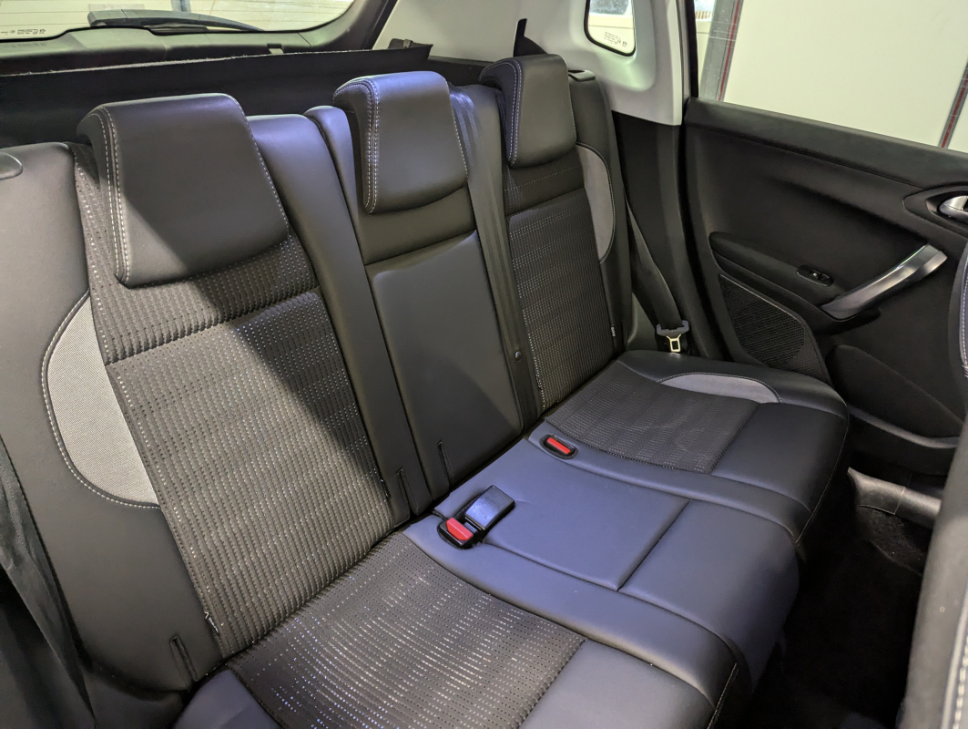 Peugeot 2008 — 11
