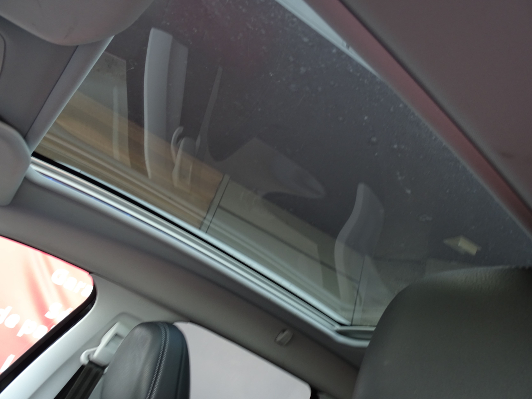 Peugeot 2008 — 24