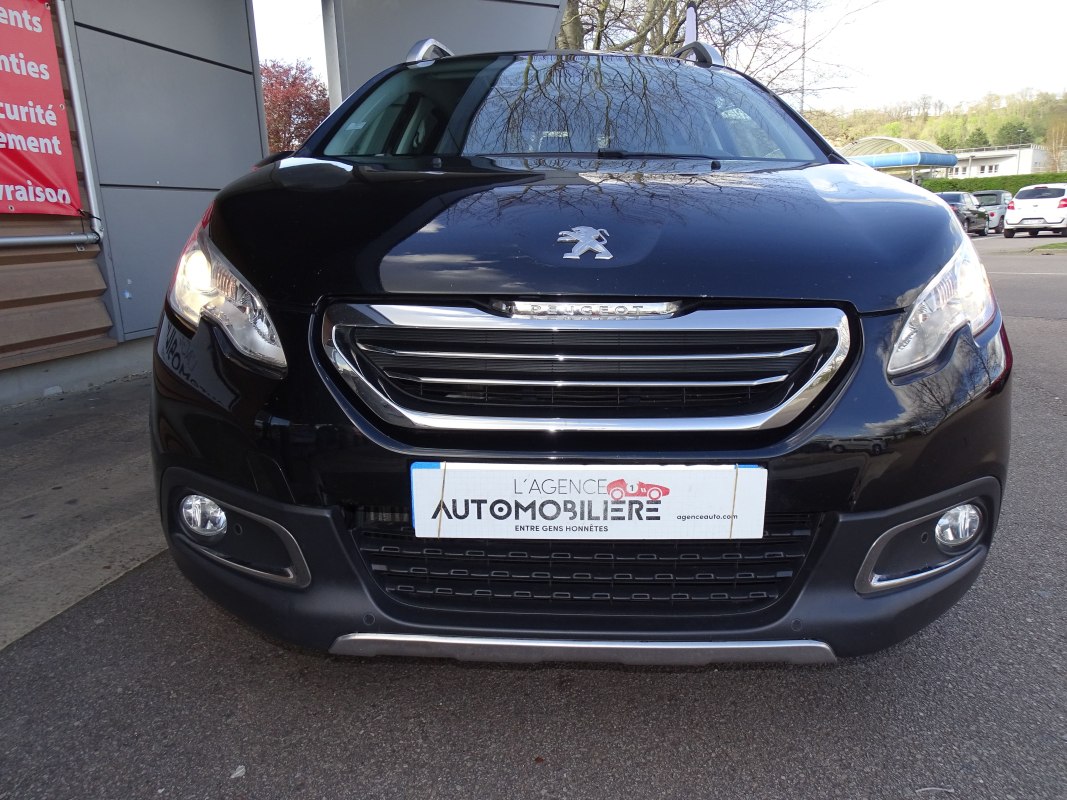 Peugeot 2008 — 4