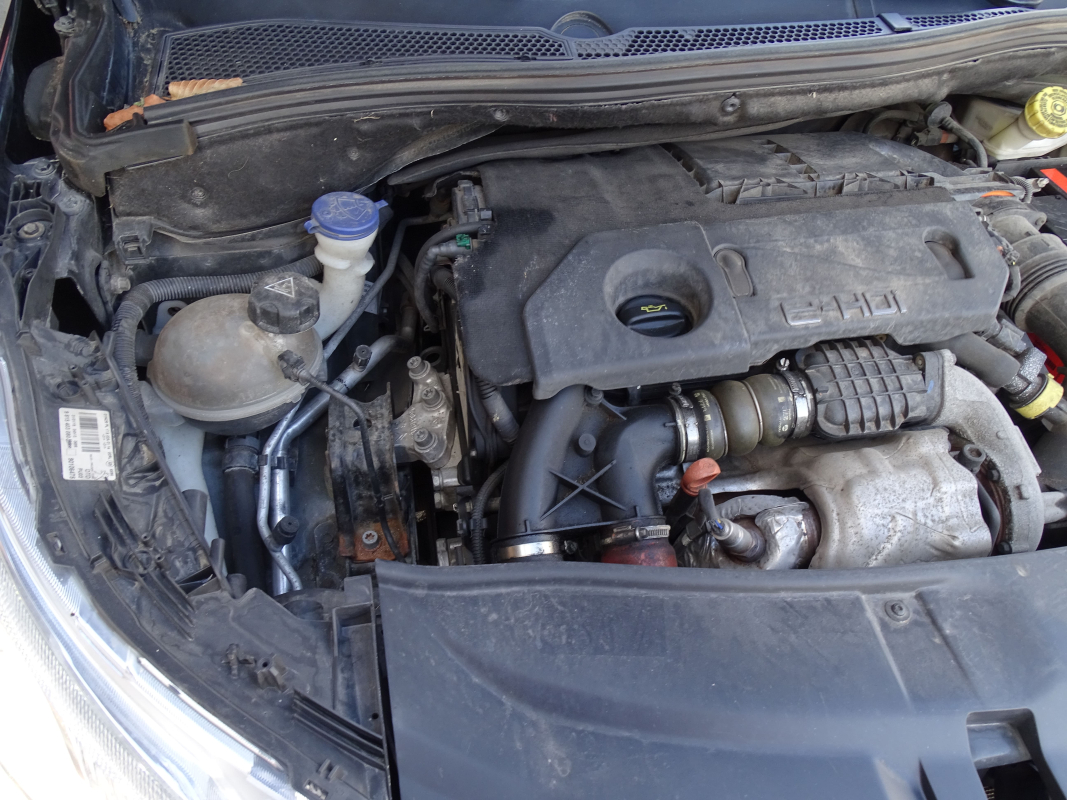 Peugeot 2008 — 40