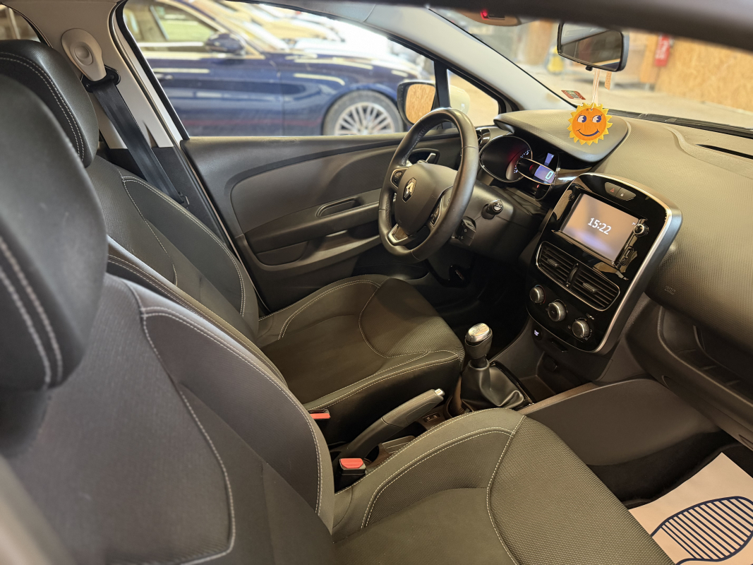 Renault Clio — 14