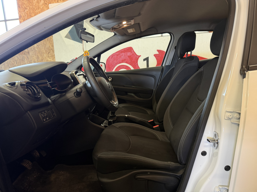 Renault Clio — 8
