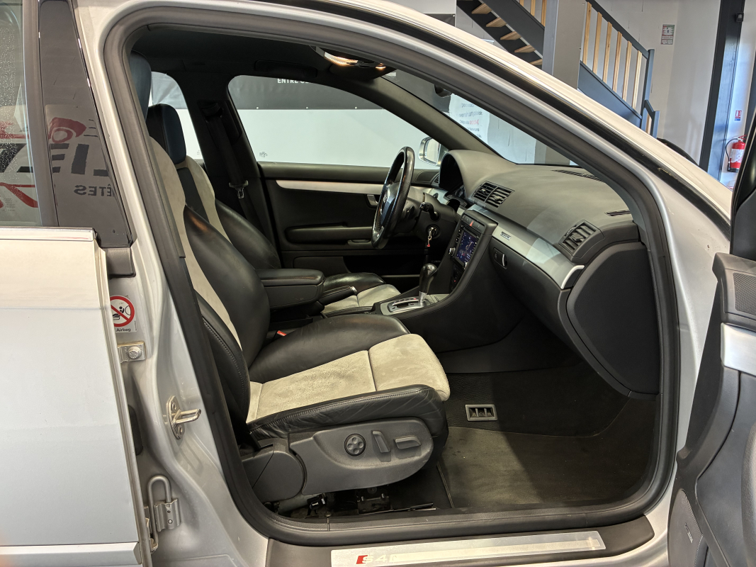 Audi S4 Avant — 22