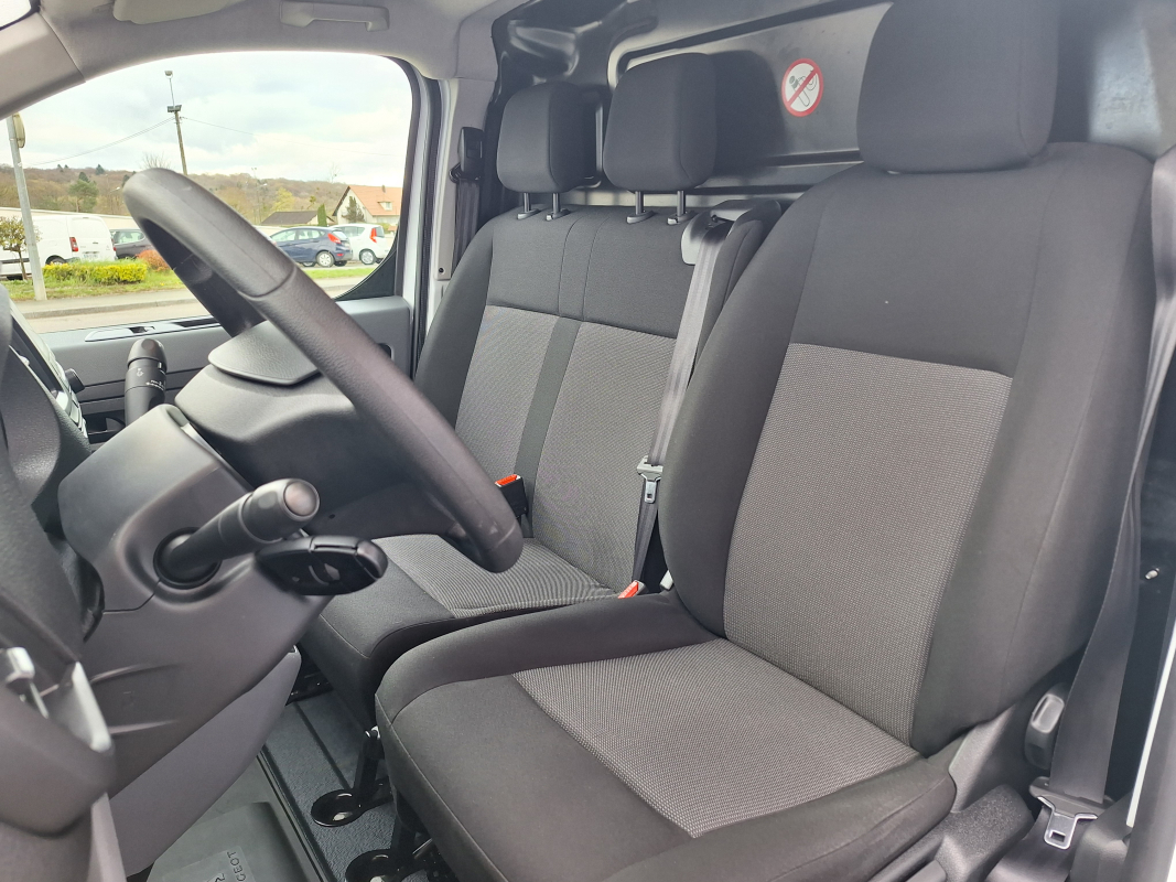 Peugeot Expert — 16