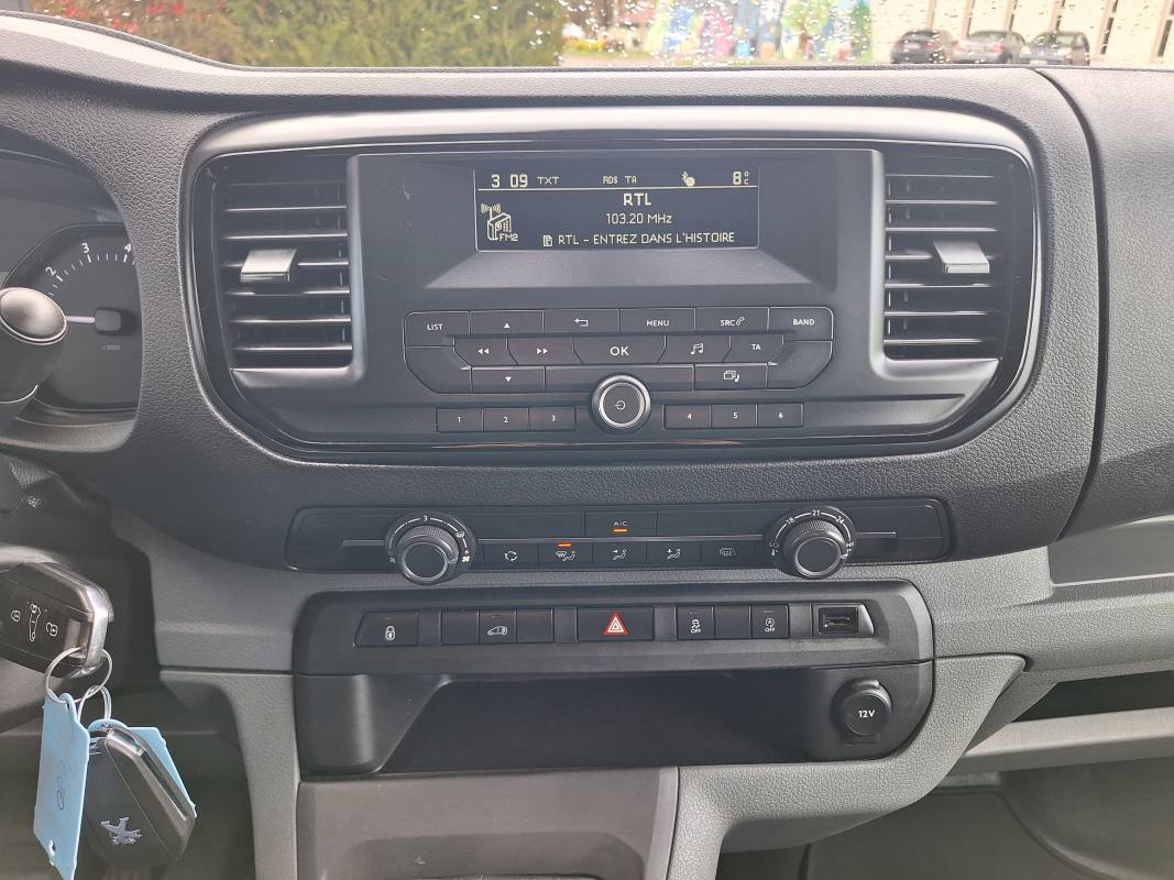 Peugeot Expert — 20