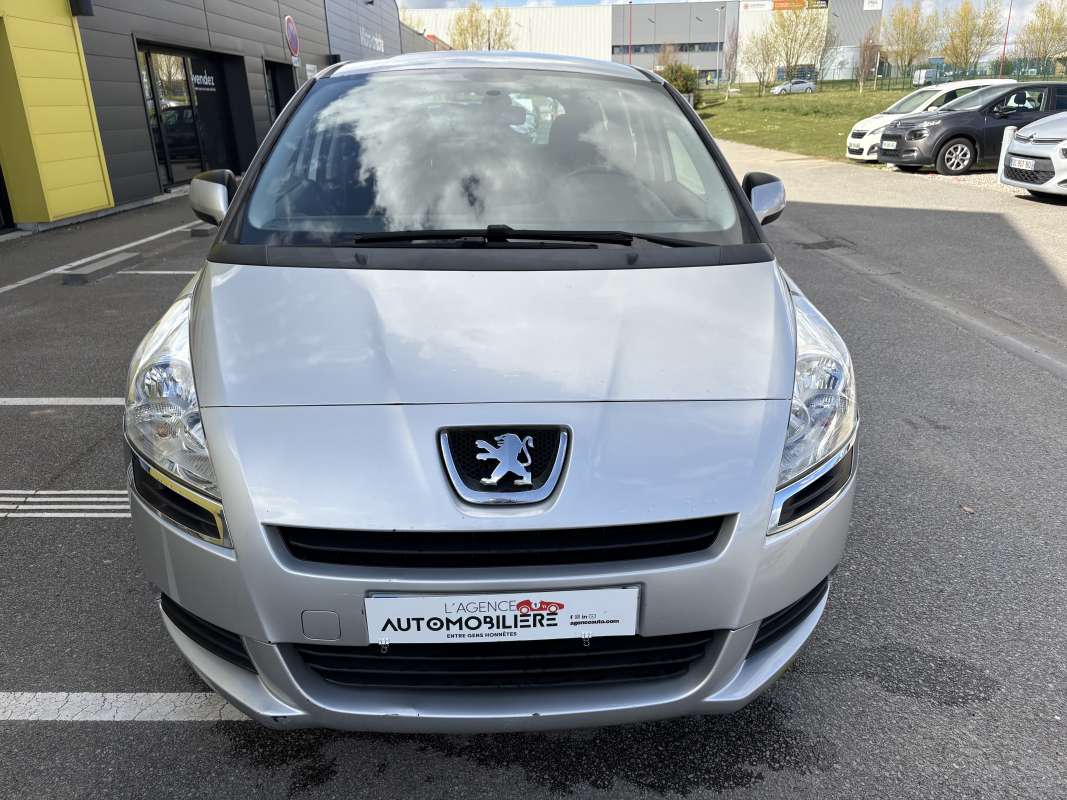 Peugeot 5008 — 3