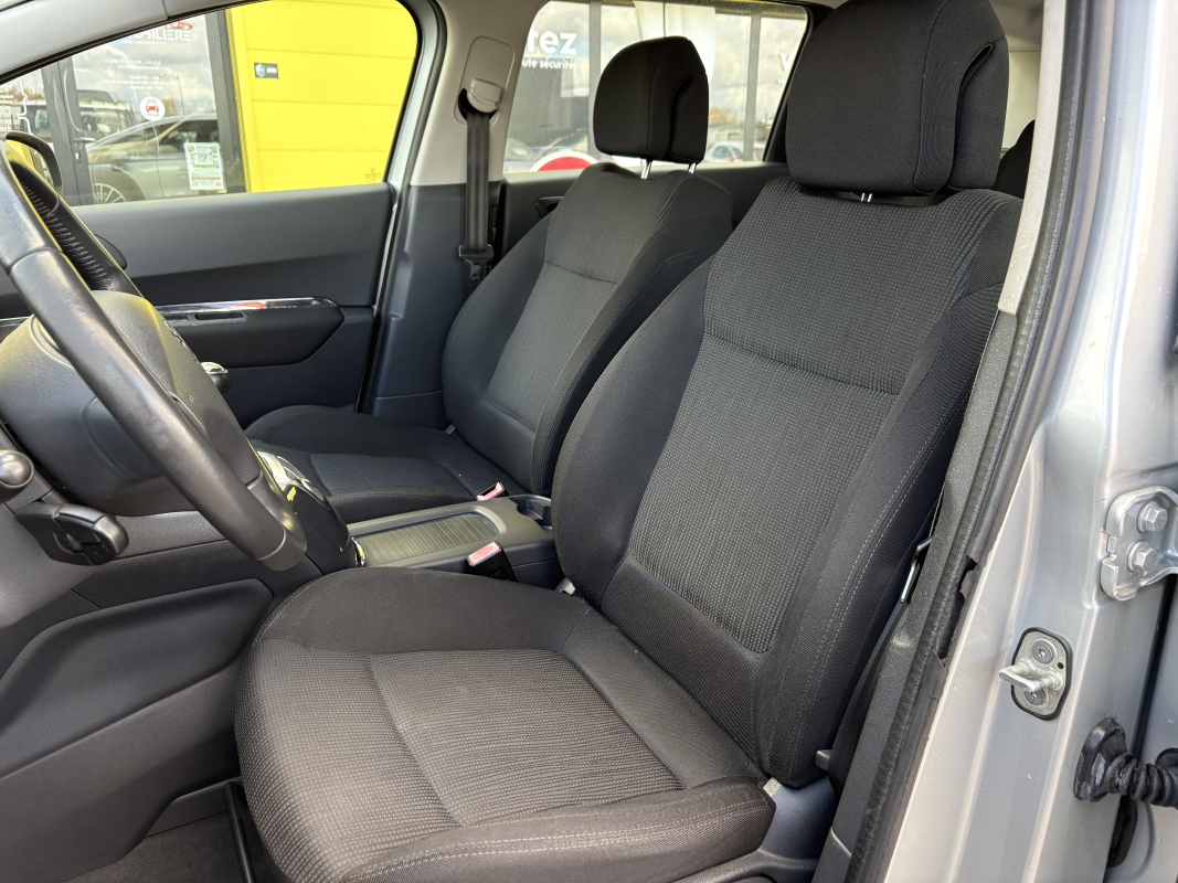 Peugeot 5008 — 10