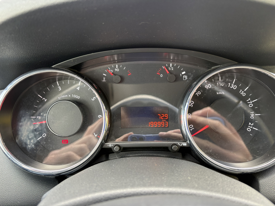 Peugeot 5008 — 15