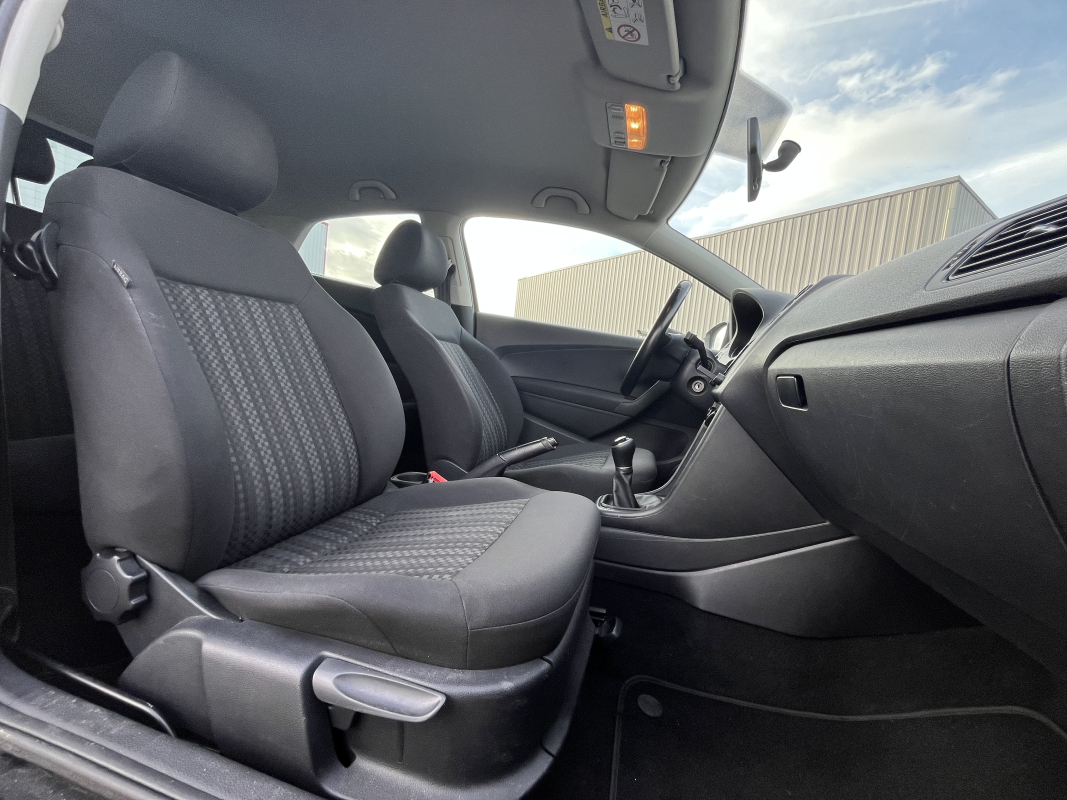 Volkswagen Polo — 15