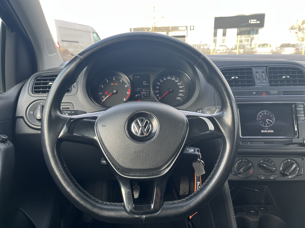 Volkswagen Polo — 34