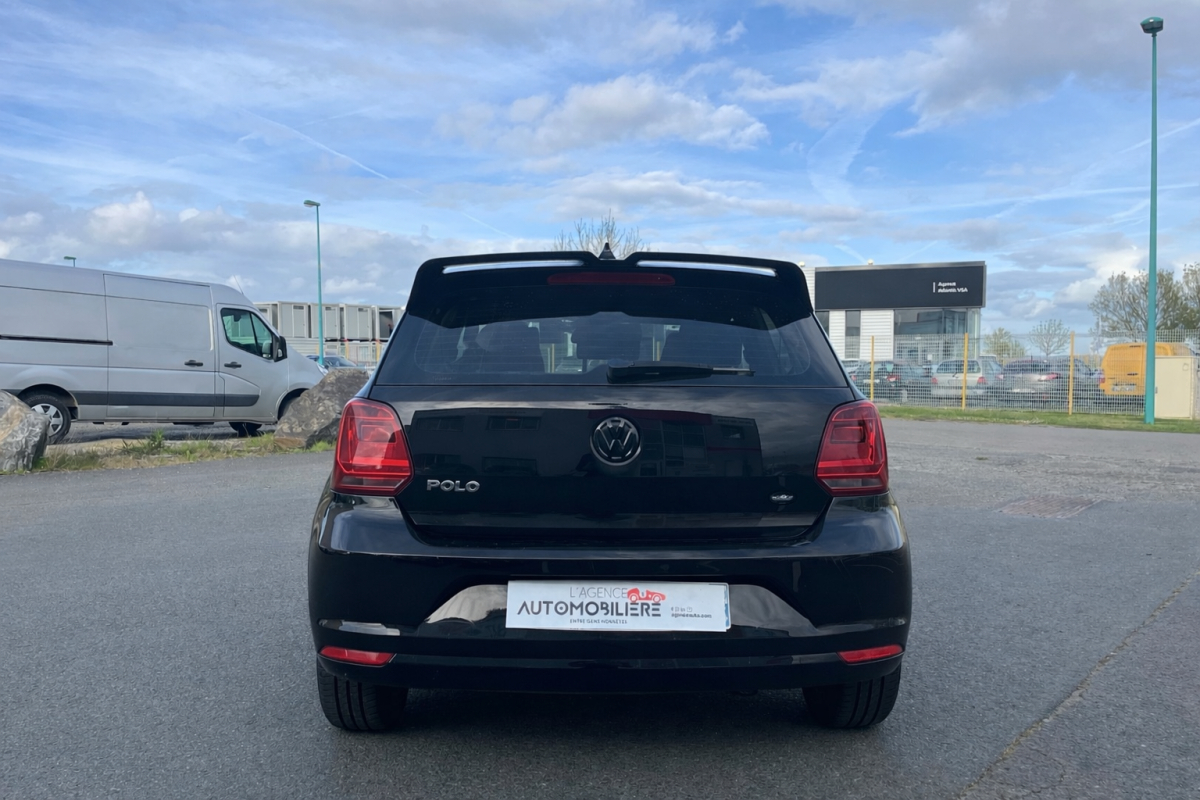 Volkswagen Polo — 4