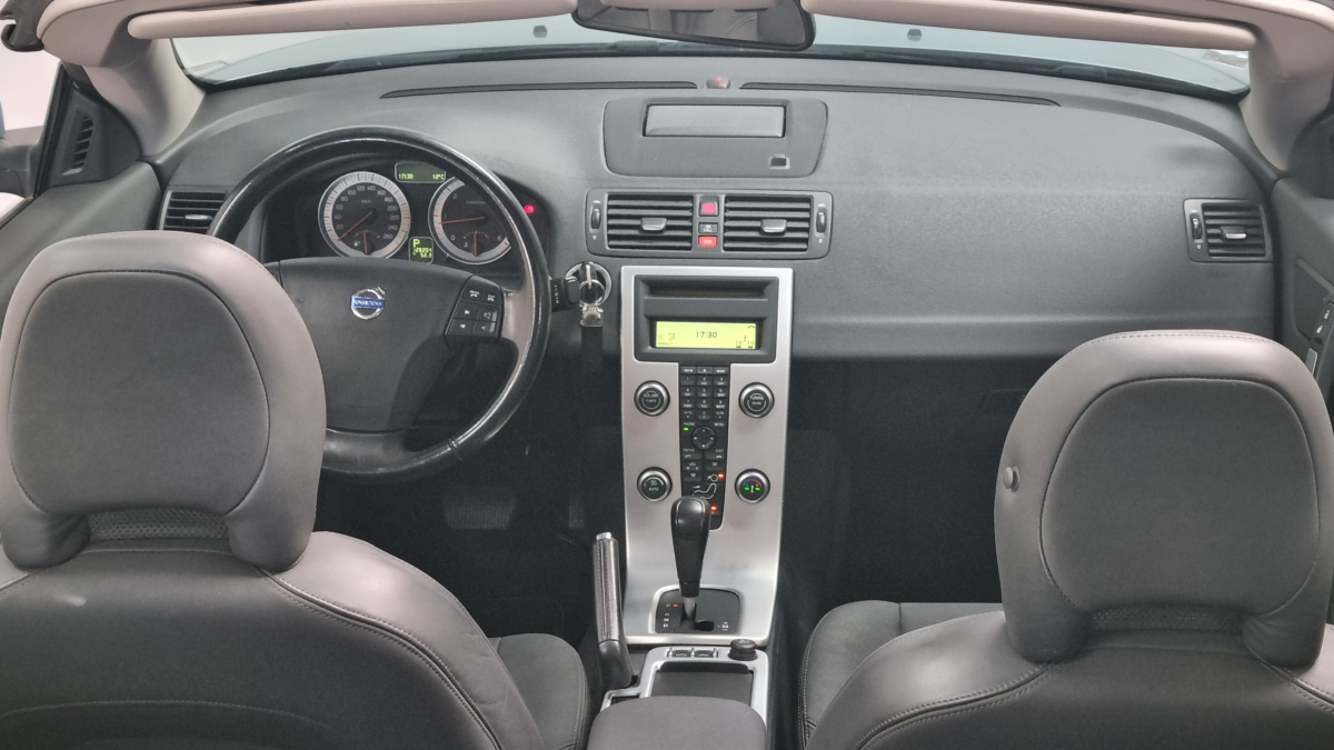 Volvo C70 — 21