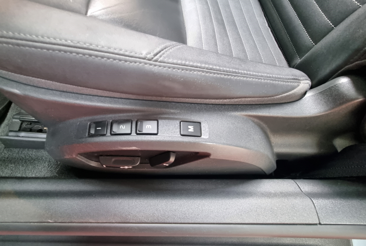 Volvo C70 — 27