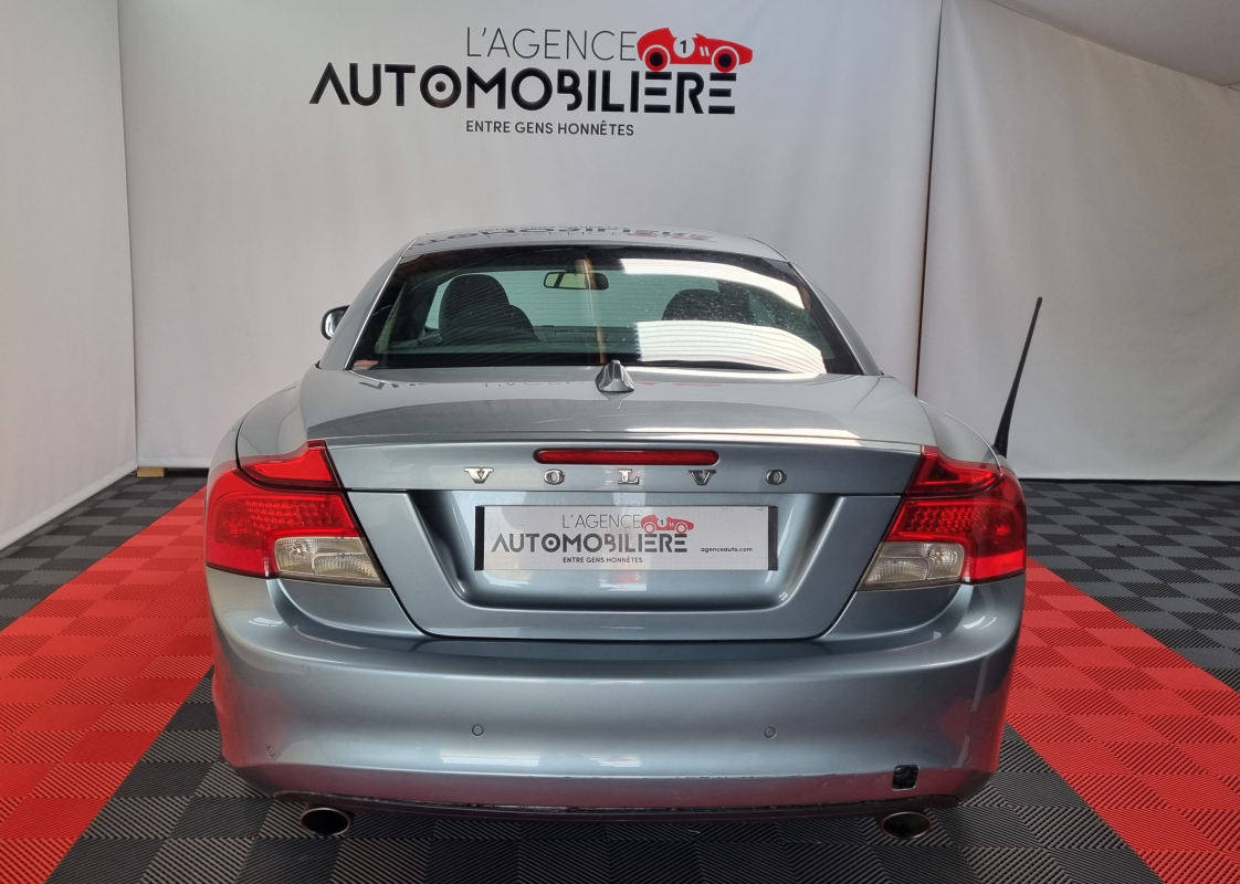 Volvo C70 — 11