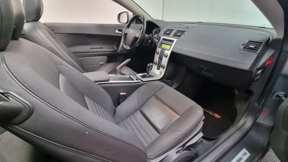 Volvo C70 — 17