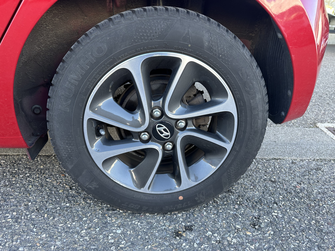 Hyundai I10 — 17