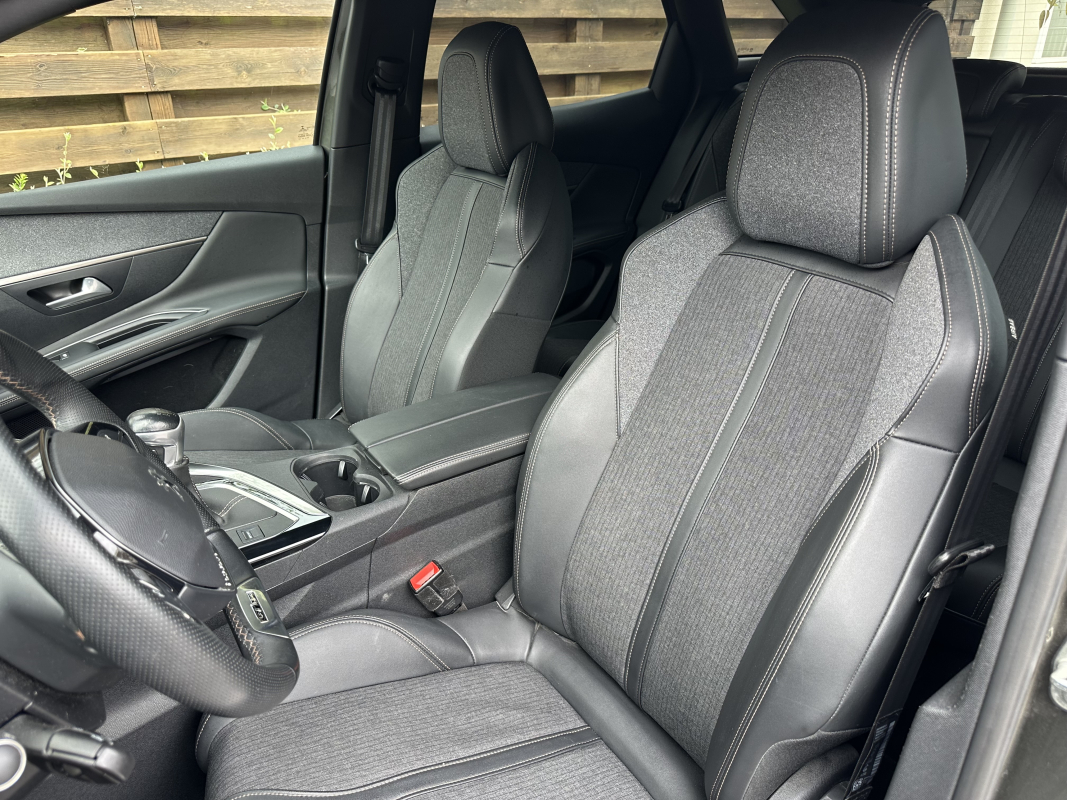 Peugeot 3008 — 35