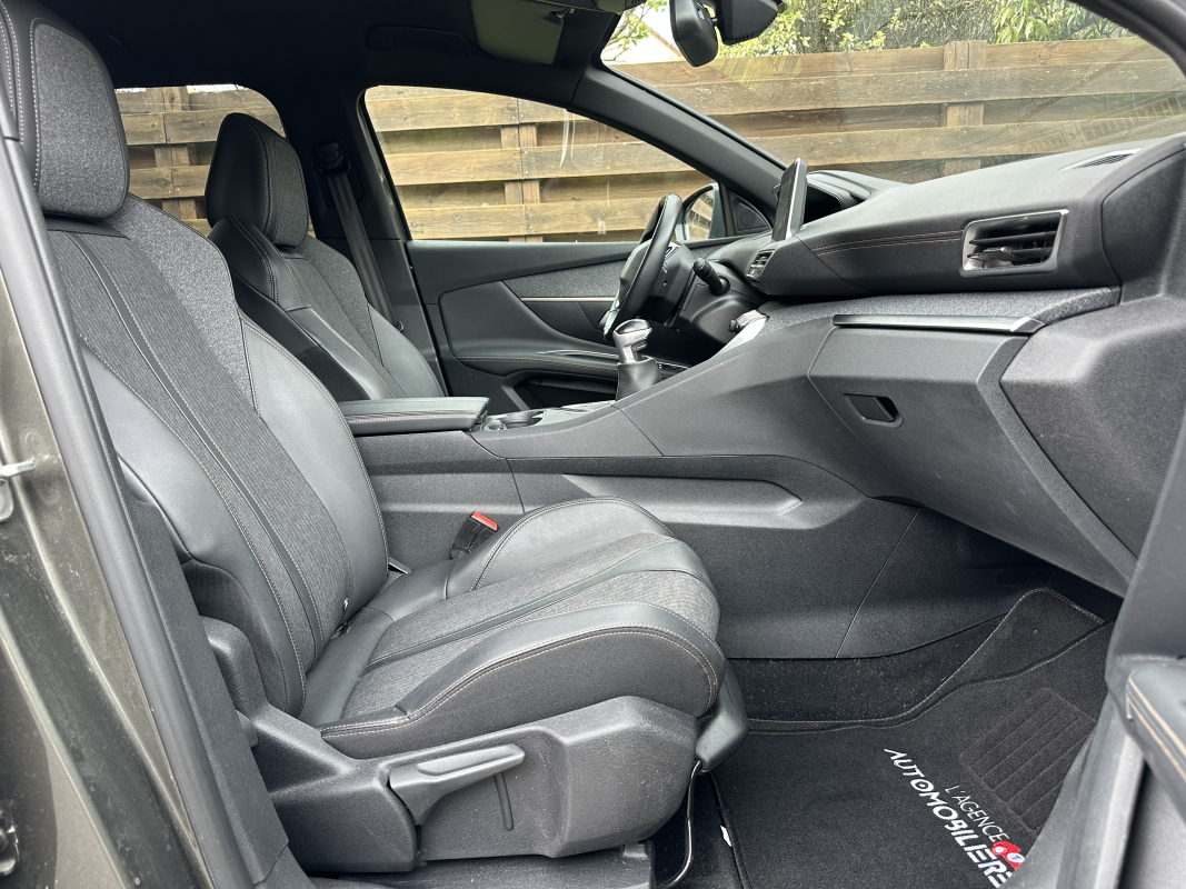 Peugeot 3008 — 31