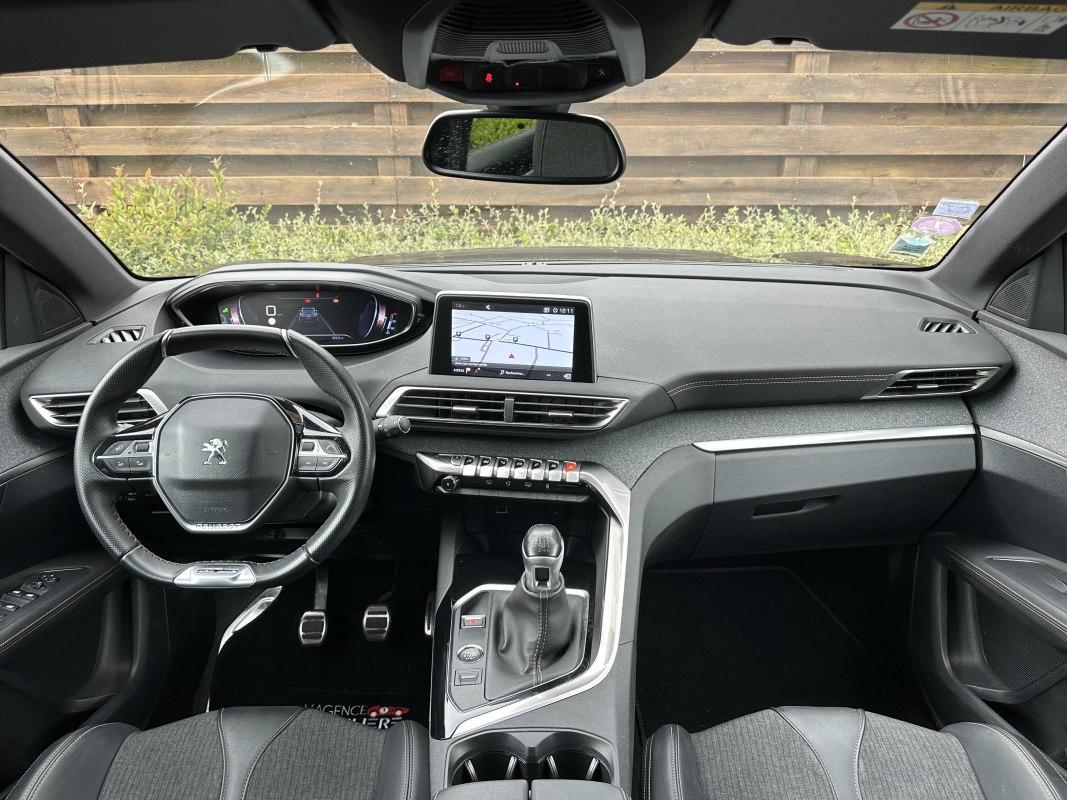 Peugeot 3008 — 16