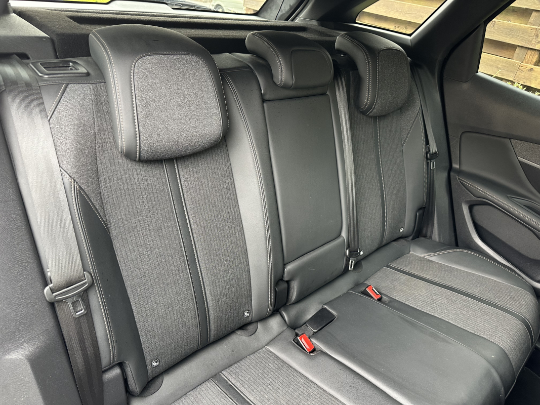 Peugeot 3008 — 34
