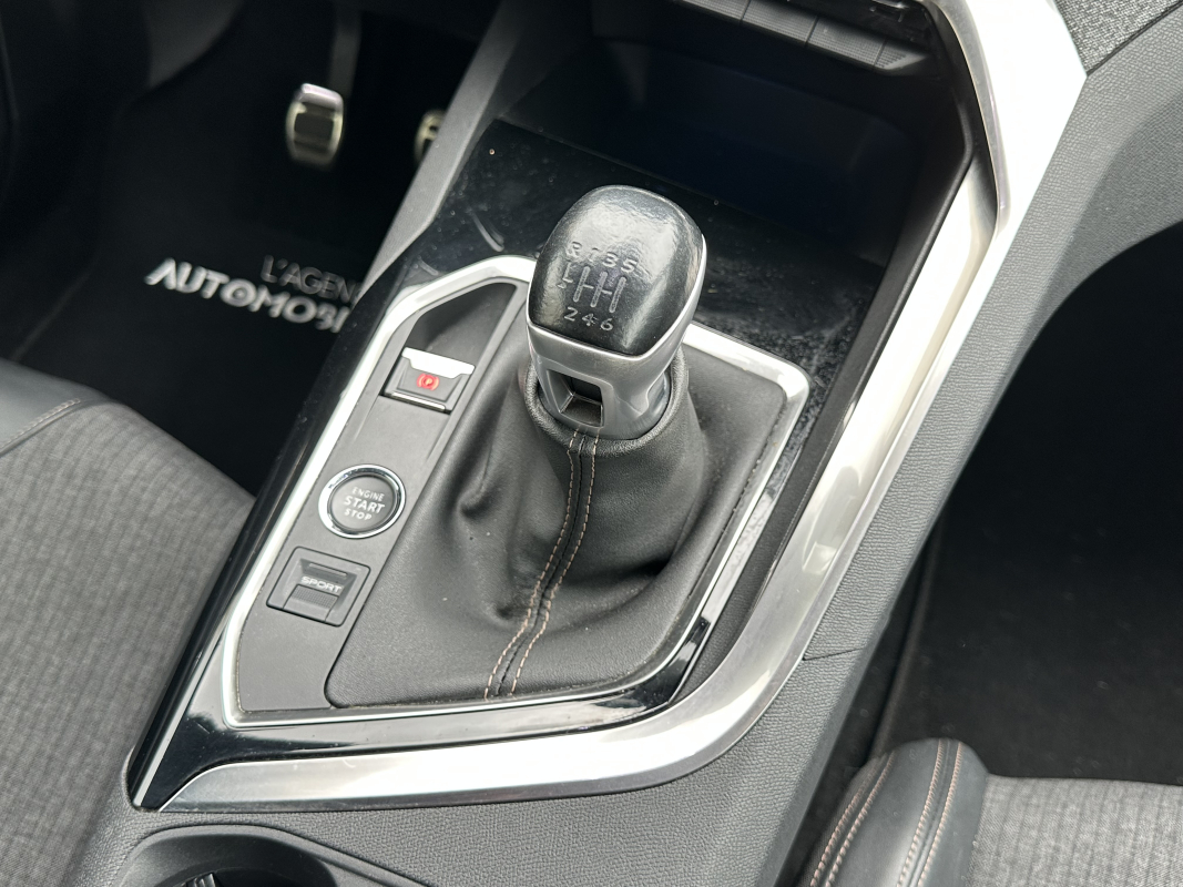 Peugeot 3008 — 28