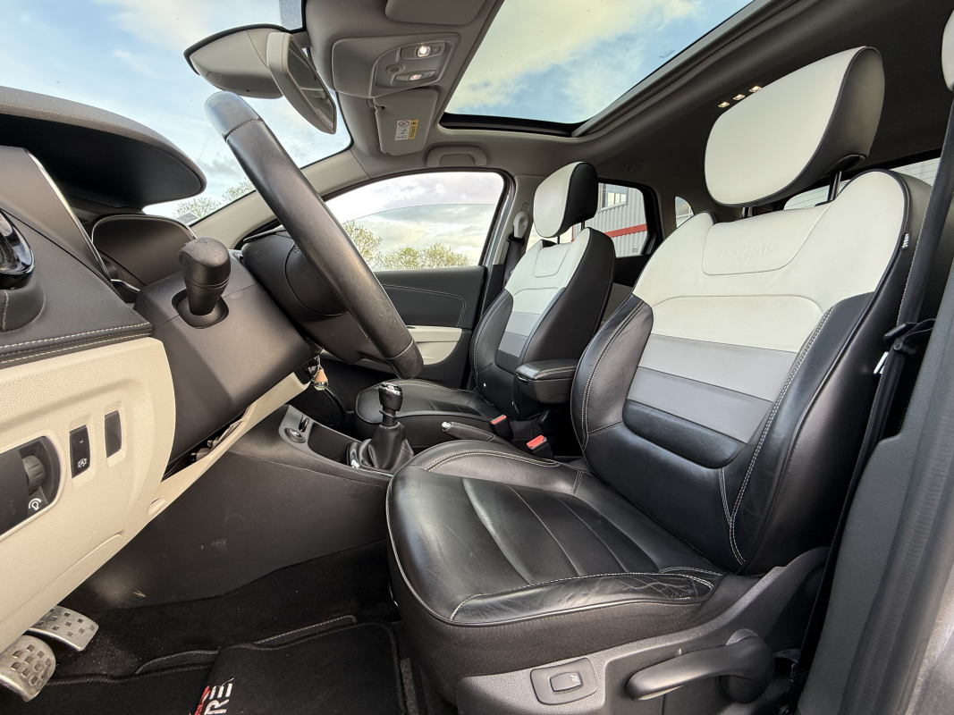 Renault Captur — 12