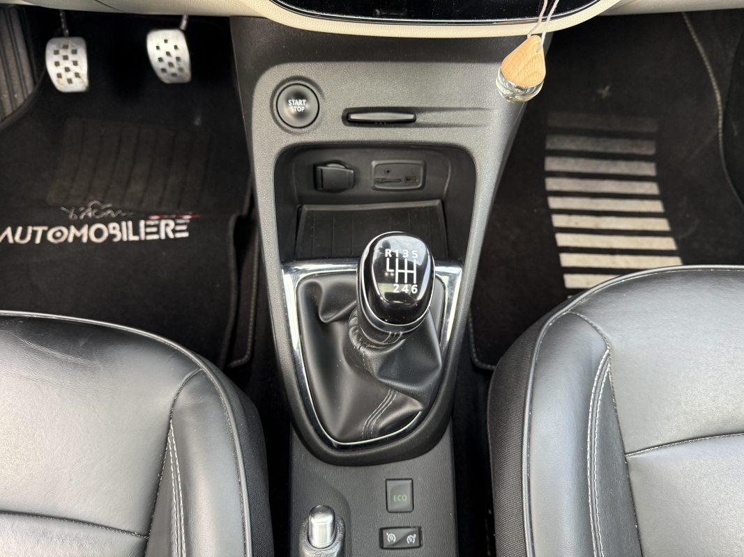 Renault Captur — 20