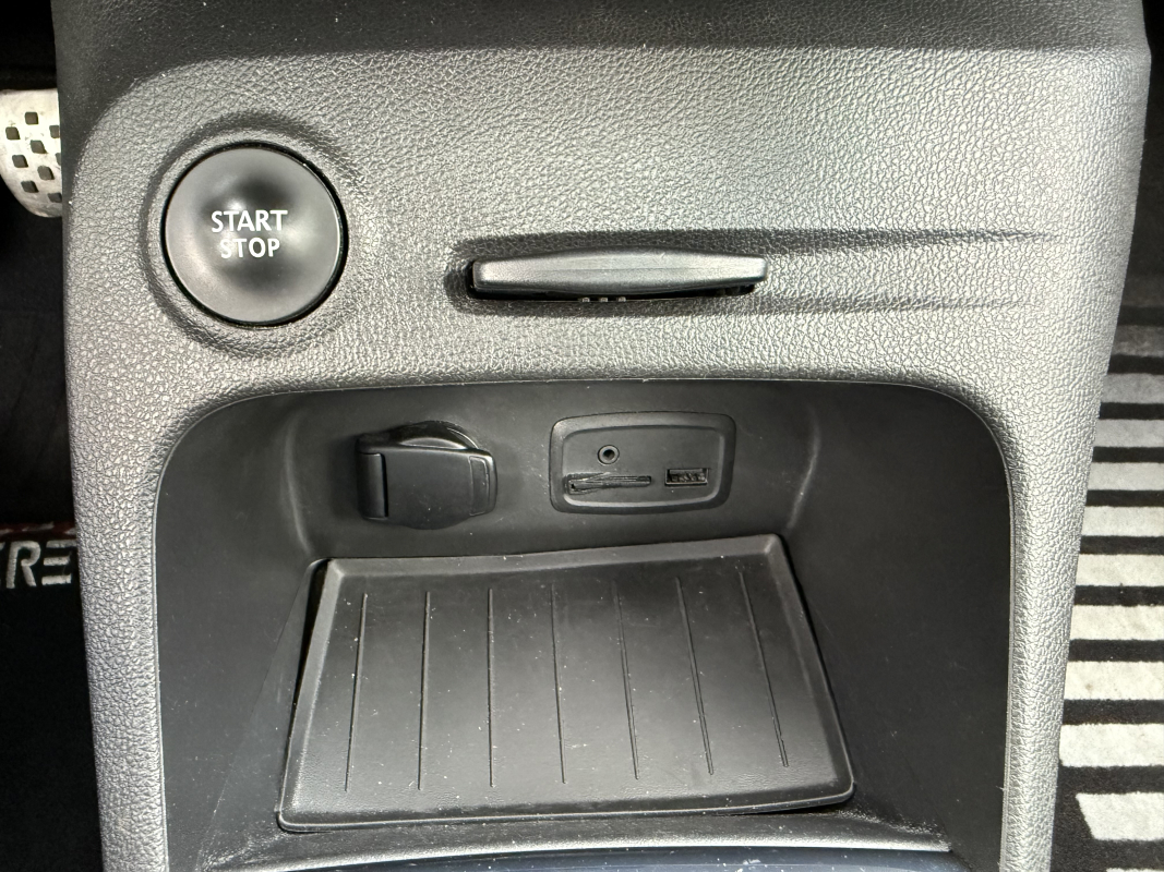 Renault Captur — 30