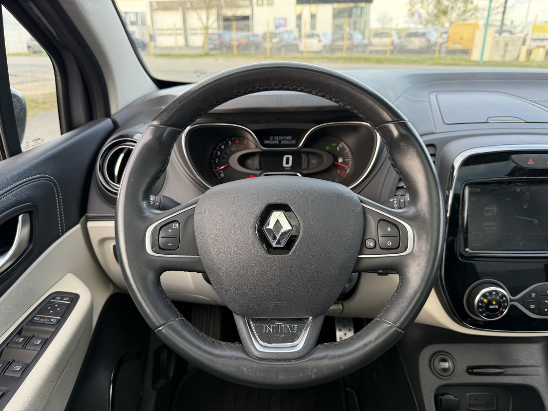 Renault Captur — 19